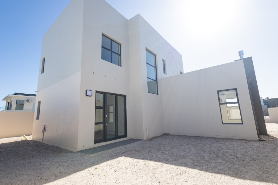 4 Bedroom Property for Sale in Sandown Western Cape